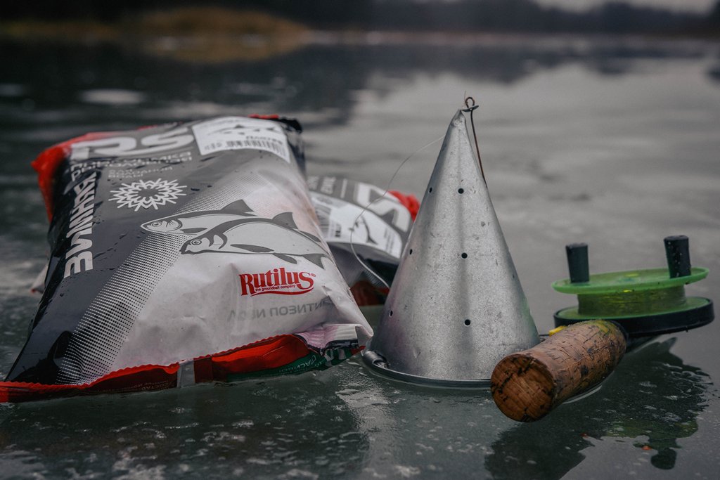 Снаряжение и аксессуары рыболова для зимней рыбалки 00009.JPG